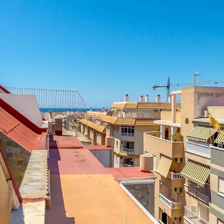 Apartmán Acogedor Atico Con Tres En *